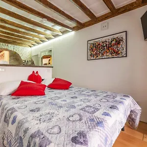 largo-di-torre-argentina-cozy-studio.it-romehotels.com/