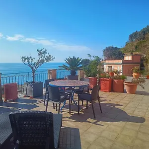  Apartment L'oblo